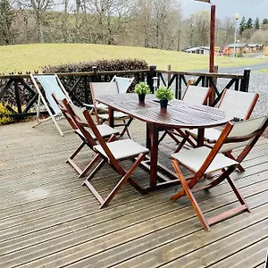 Le 77 - Nature Proche S.besse Chalet